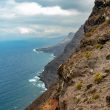 Acantilados y costa volcánica del oeste de Gran Canaria junto al océano Atlántico